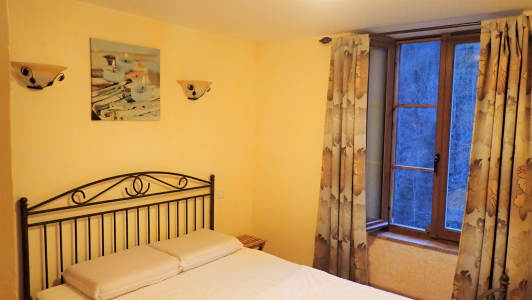 vakantiehuis-6-personen-pyreneeen-slaapkamer-2-personen-2.jpg Chambre de Moulzoune